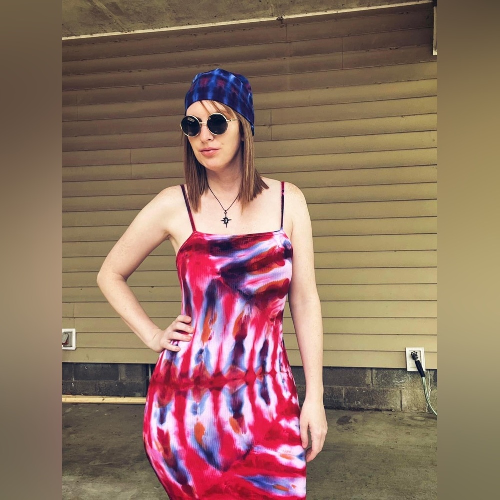 Tie Dye Bodycon Dress in Size Large